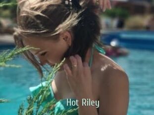 Hot_Riley