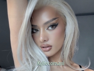 Kylieconsani