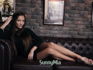 SunnyMia